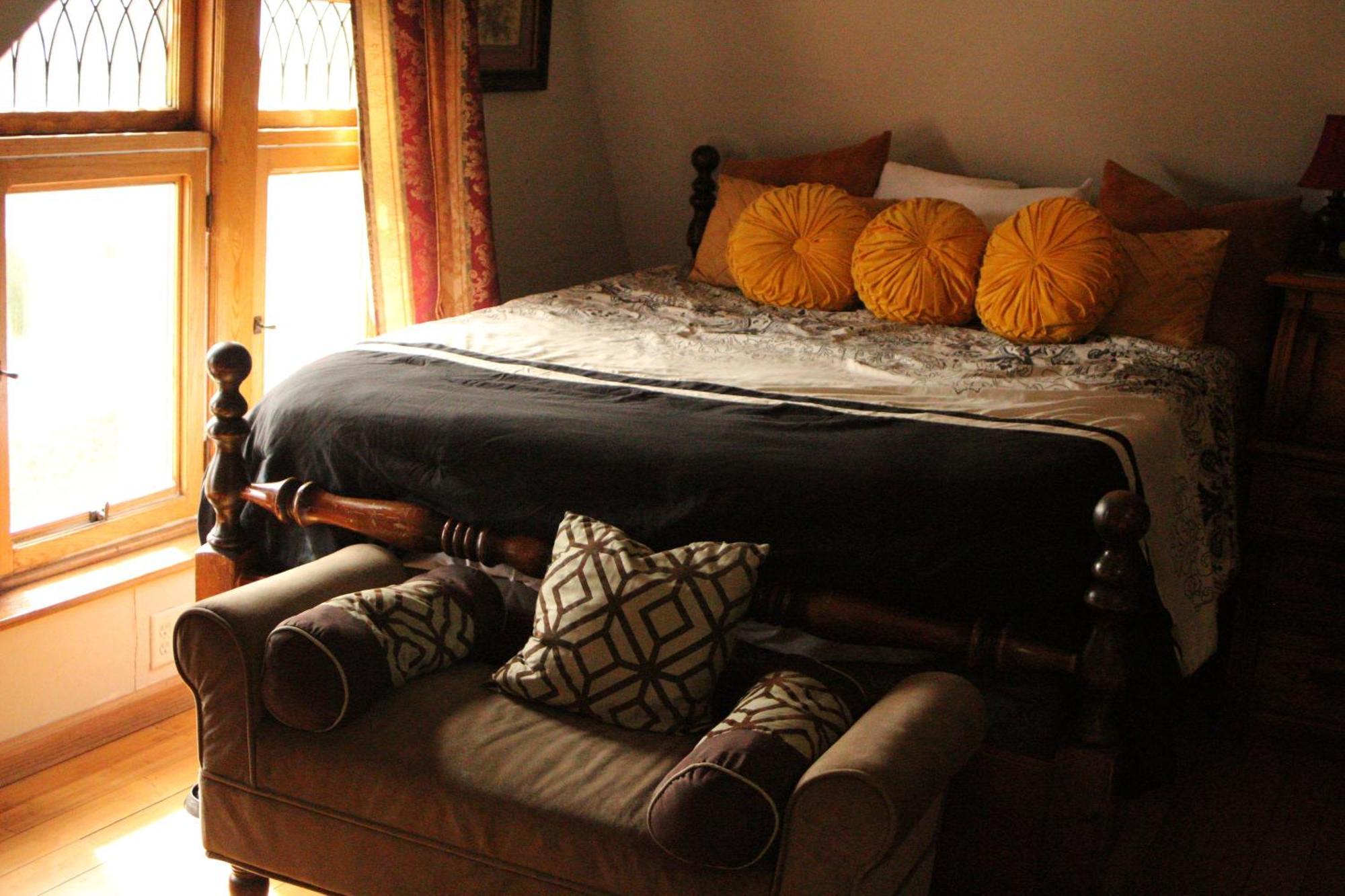 Henderson Castle Inn Kalamazoo Habitación foto